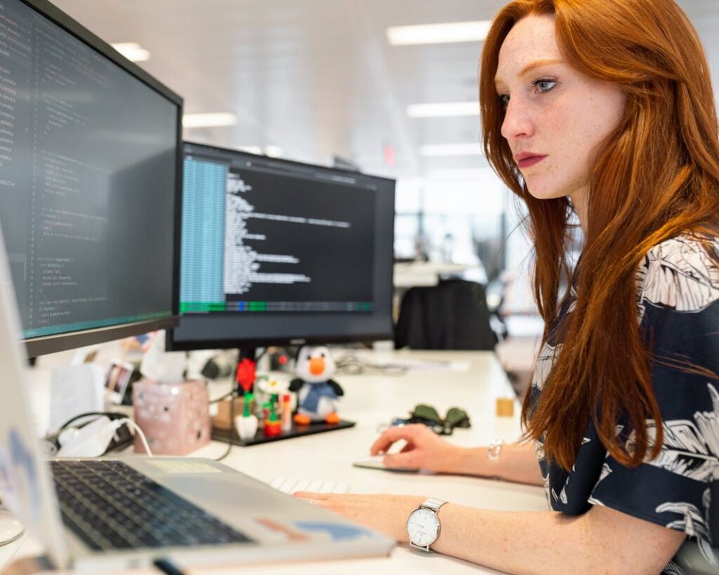 AI do firem – kurzy inspirace a implementace umělé inteligence